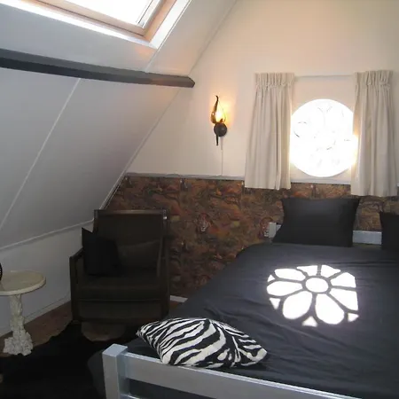 Janz Bed & Breakfast *
