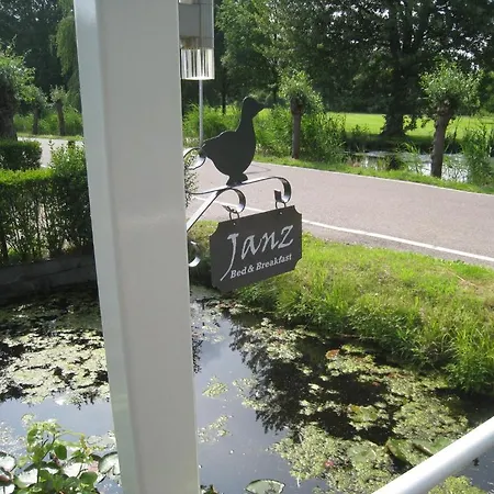 Janz Bed & Breakfast *