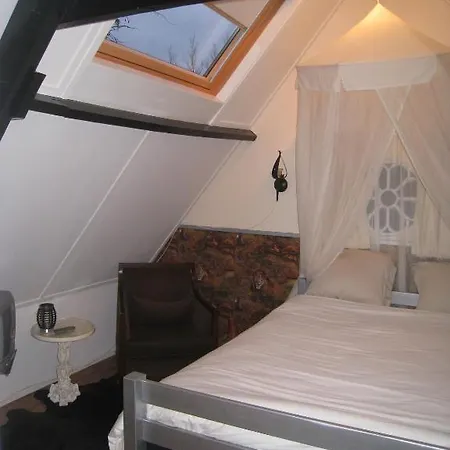 Janz Bed & Breakfast